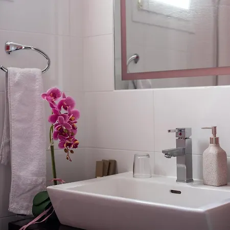 Lefkas Moonlight Luxury Appartments * Никиана