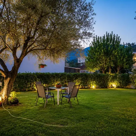 Lefkas Moonlight Luxury Appartments Никиана